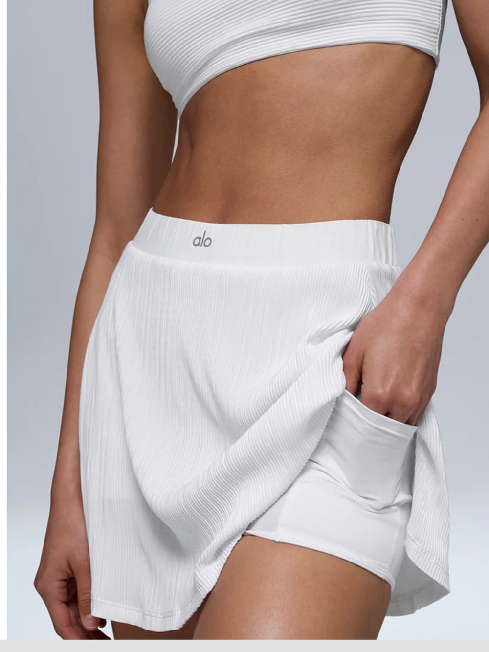 ALO Yoga White Ribbed Skirt